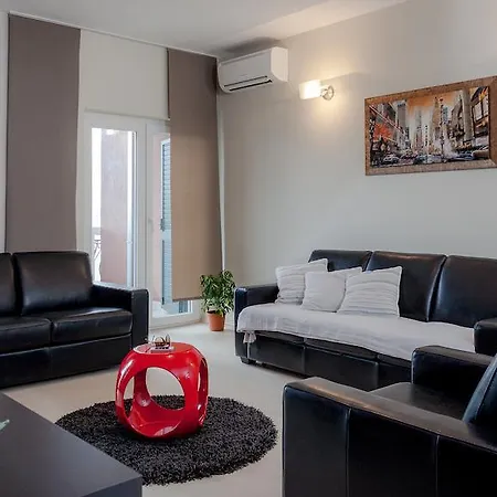 Apartament Toni